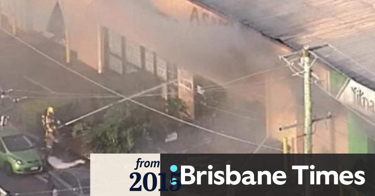 East Brisbane building evacuated after fire